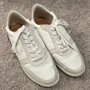 Universal Thread (Target) Women’s 9 1/2 Shoe